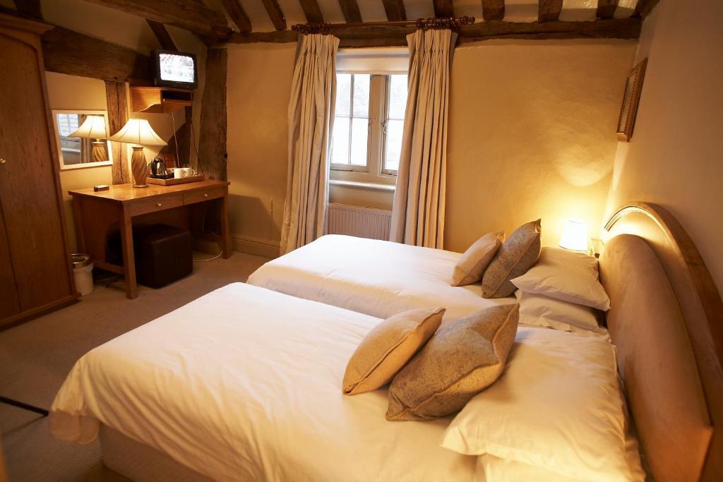 The Greyhound Inn Chalfont St Peter Habitación foto